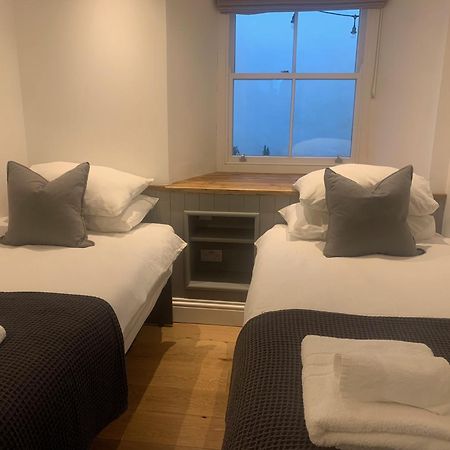 Georgian Holiday Apartment In بوسكاسِل المظهر الخارجي الصورة